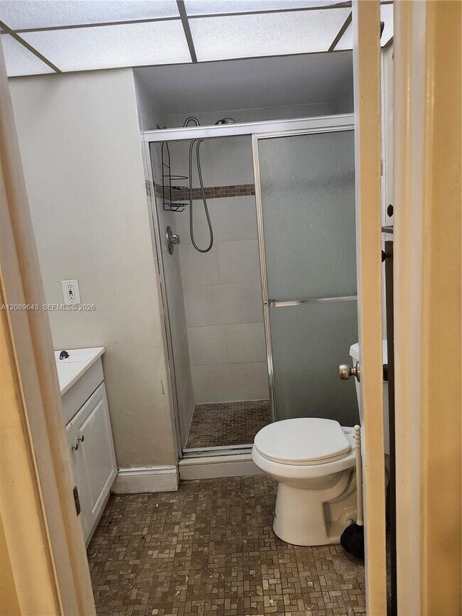 Foto del edificio - 1340 NE 28th Ave