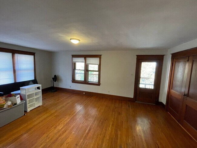 Foto del edificio - 1501 S Spring St