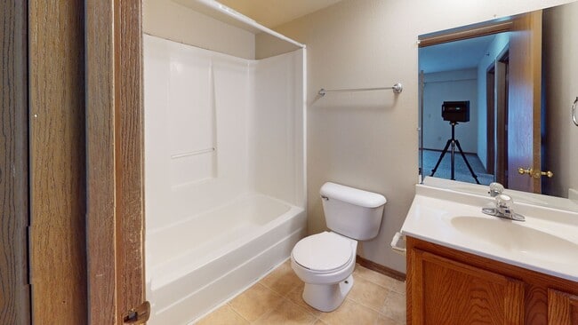 Interior Photo - State & Cedar