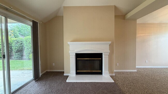 Foto del edificio - 2274 E Skyview Ave