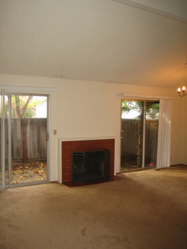 Building Photo - 10811 Northforde Dr