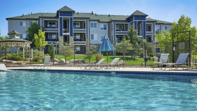 Building Photo - 6070 S Versailles Pkwy