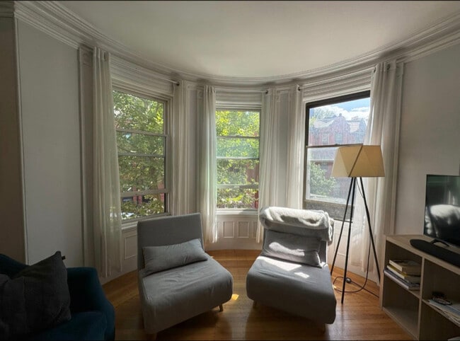 Foto del edificio - 429 Marlborough St