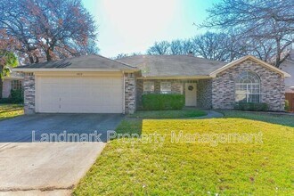 Building Photo - 4810 Landrun Ln