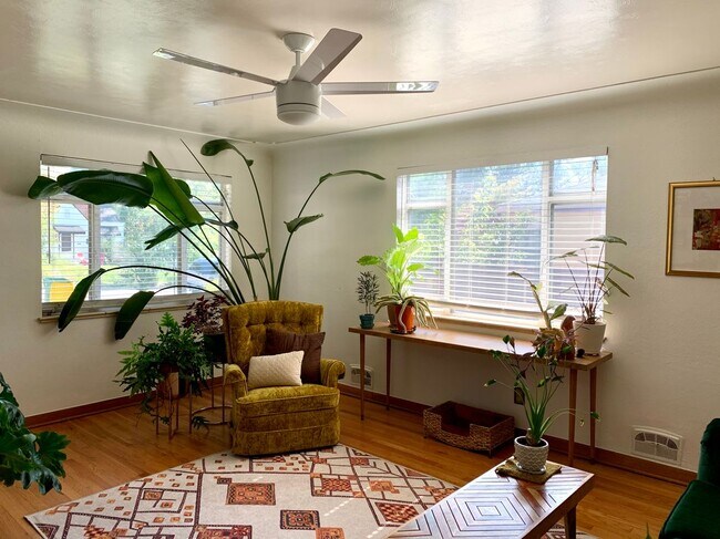 Foto del edificio - 3175 Eaton St