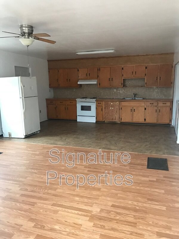 Foto del edificio - 2153 Swain Rd