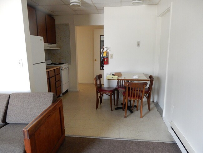 Foto del edificio - 800 Wayne Ave