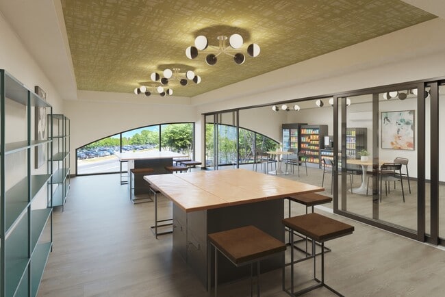 DIY & Market - Station Nine