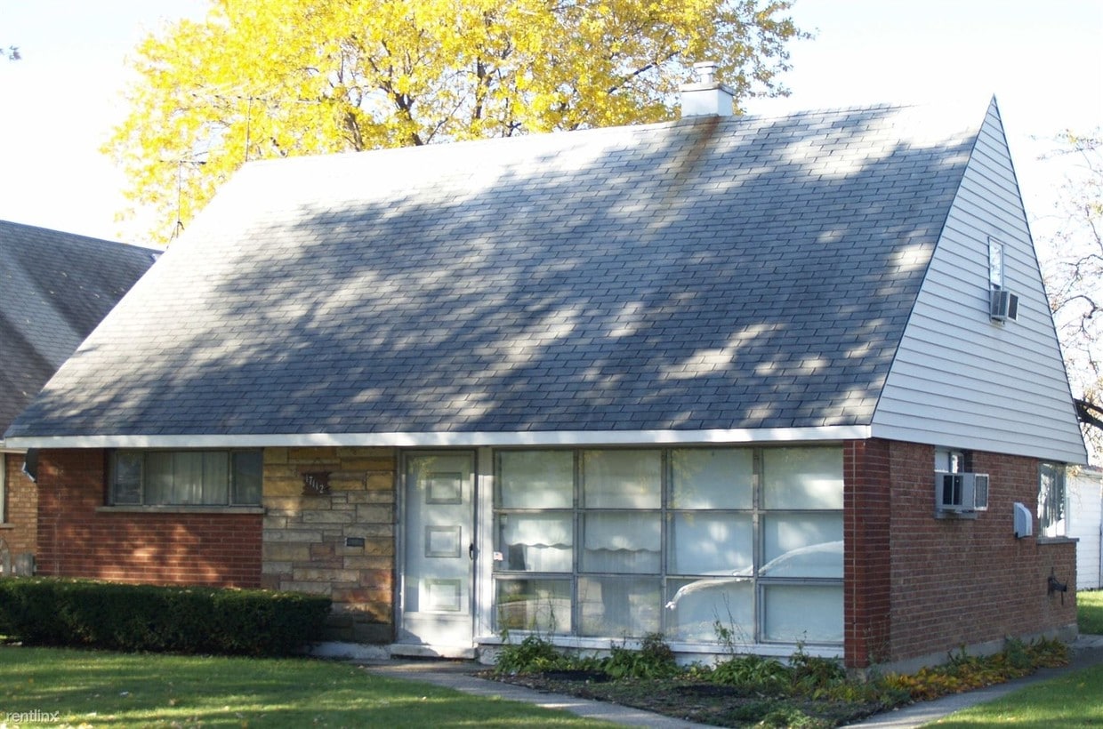 17112 Oakwood Ave, Lansing, IL 60438 House Rental in Lansing, IL