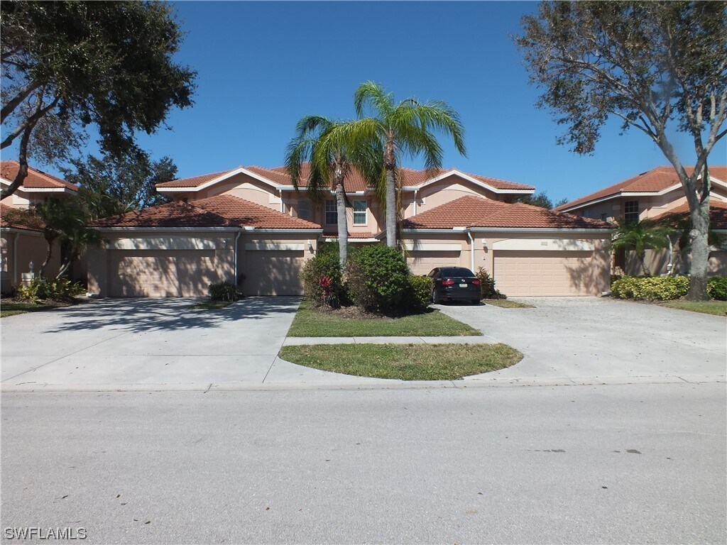 2015 Crestview Way Unit 119, Naples, FL 34119 Condo for Rent in