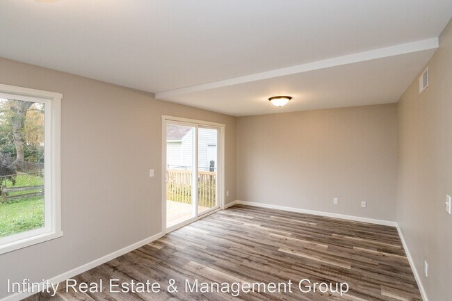 Foto del edificio - 2 br, 1 bath House - 1428 E Center St