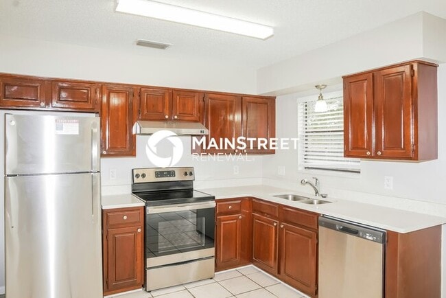 Foto del edificio - 3 Bedroom Pet-Friendly Home in Palm Bay, FL with Main Street Renewal