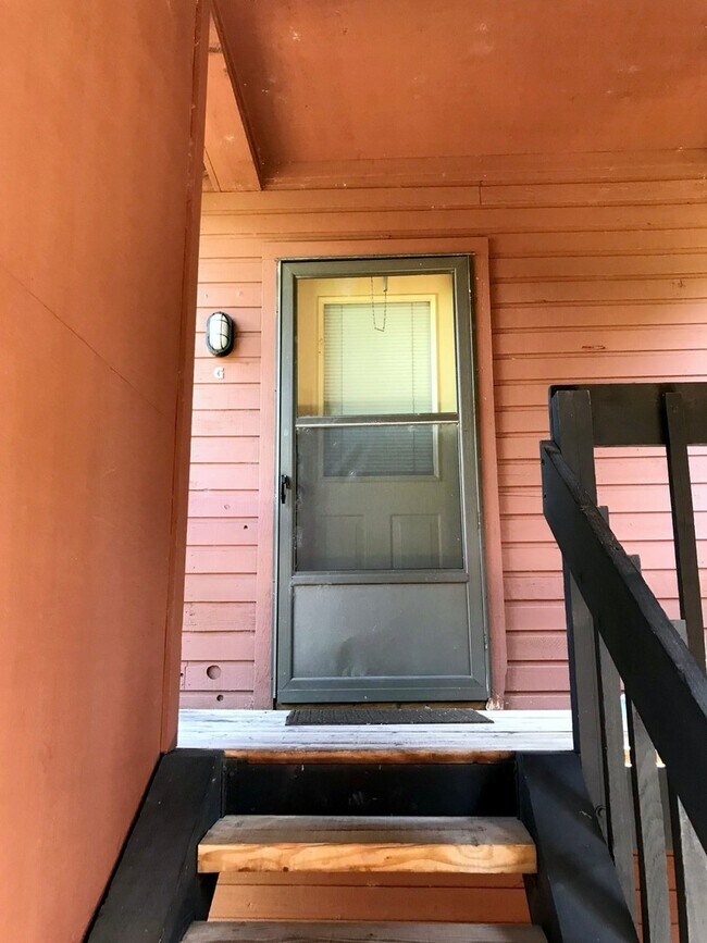 Foto del edificio - Furnished - 2BR Condo with Roaring Fork River Views!
