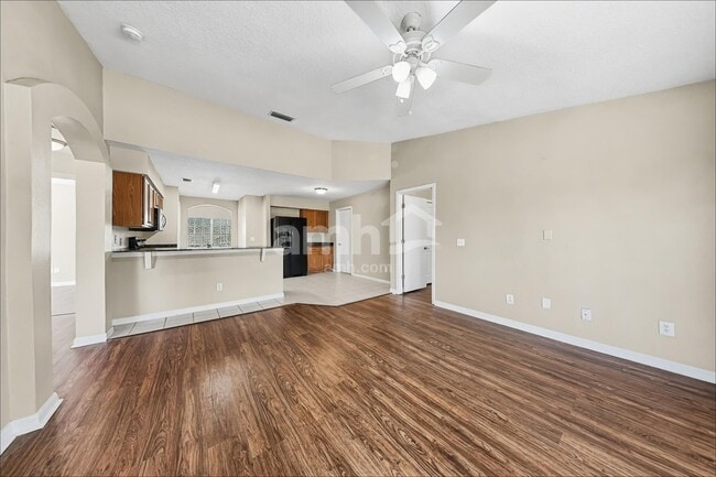 Building Photo - 12024 Cedarfield Dr