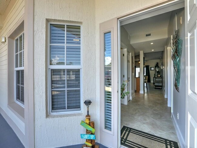 Building Photo - 13570 Westport Dr