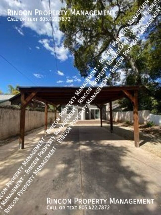 Building Photo - Lowest Priced 3 Bedroom Home in the Ojai V...