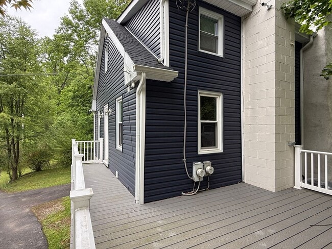 Building Photo - Single Family in Aston, PA