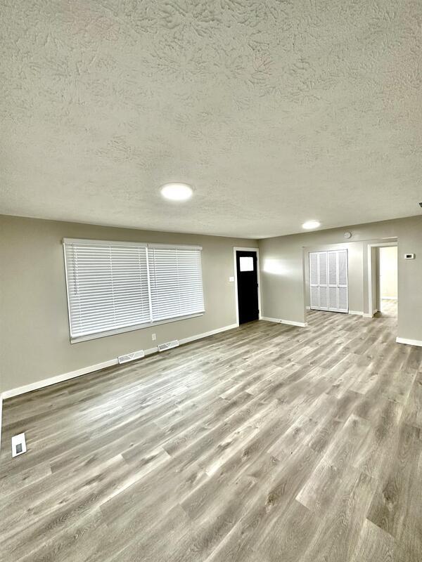 Foto del edificio - 4341 W Whiteland Rd