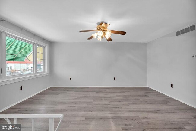 Foto del edificio - 3639 Gaul St