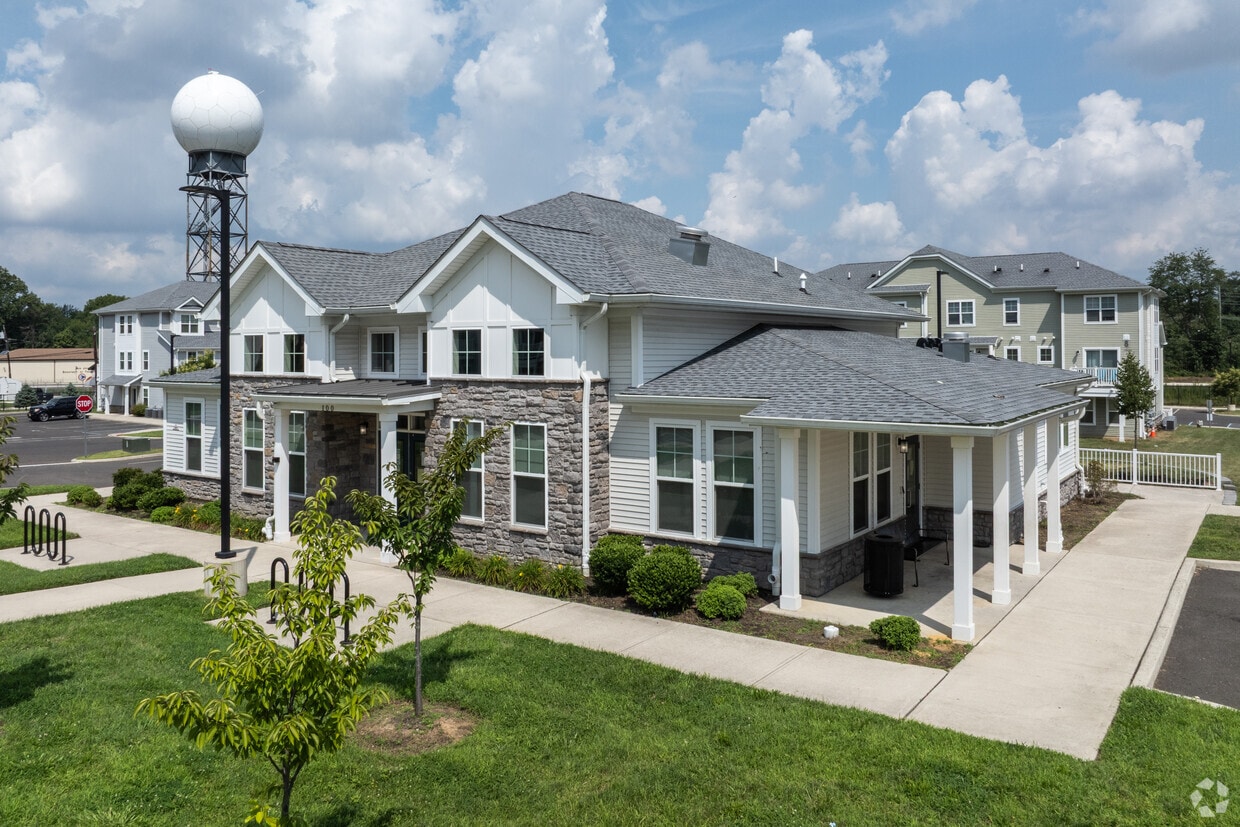 Building Photo - Brittin Village