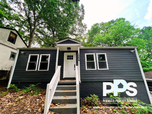 Building Photo - 1064 Westmoor Dr NW