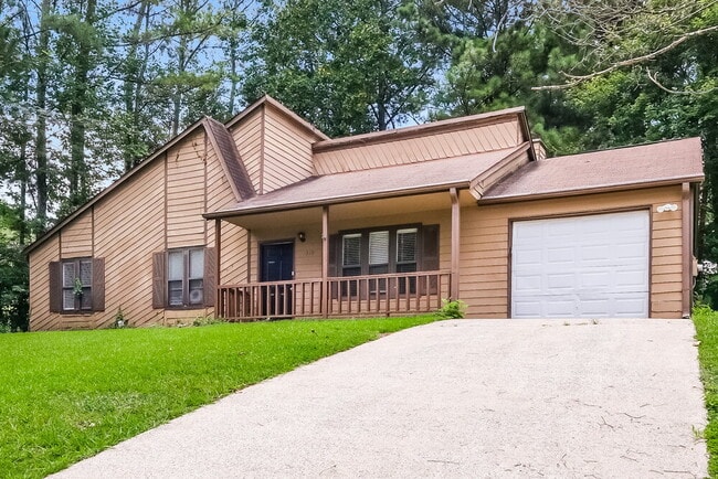 Building Photo - 319 Knollwood Ln