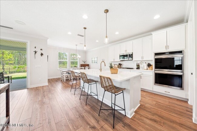 Building Photo - 223 Tanner Trl