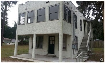 Building Photo - 738 Wood St