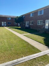 Building Photo - 222 Bowie St