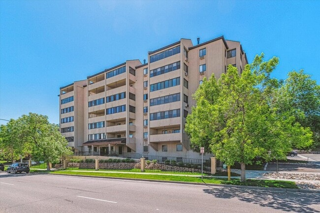 Building Photo - 7420 E Quincy Ave