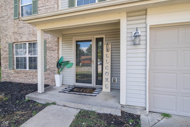 Building Photo - 9690 Barrhill Ct