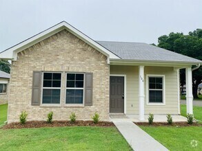 Building Photo - 100 Seay Ln