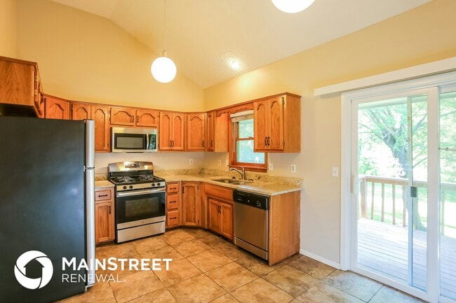 Building Photo - 2412 Little Blue Ct