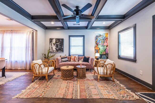 Foto del edificio - 988 Mayson Turner Rd NW