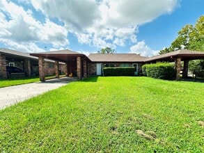Building Photo - 1009 Mccall Ave