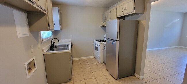 Foto del edificio - 3923 Overland Hts