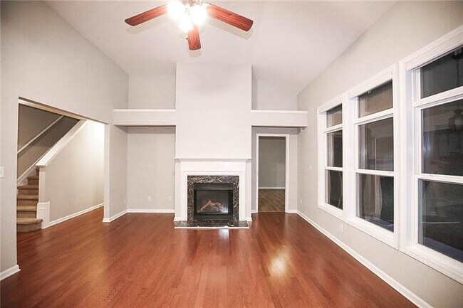 Building Photo - 948 Harvest Brook Dr NE