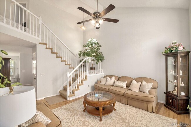 Foto del edificio - 7053 Townsend Dr