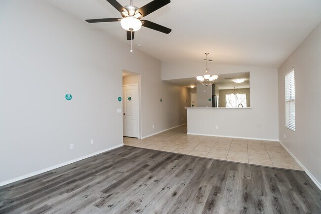 Building Photo - 7348 W Alicia Dr