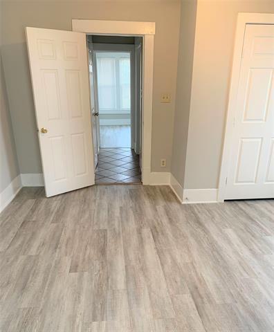 Foto del edificio - 520 E Day St