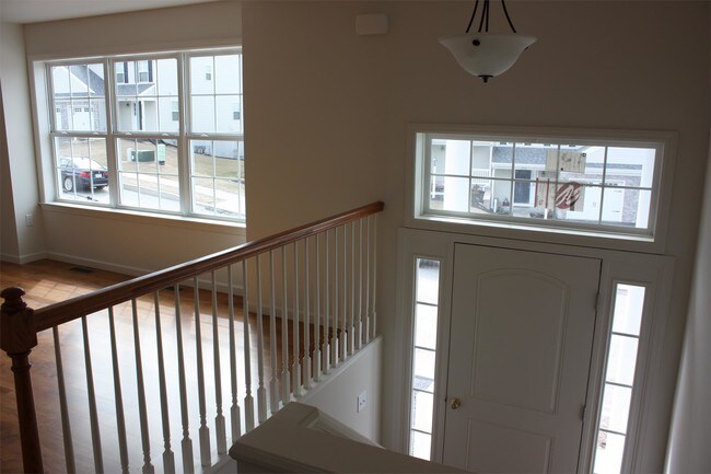 Foto del edificio - 756 Oak Leaf Ln