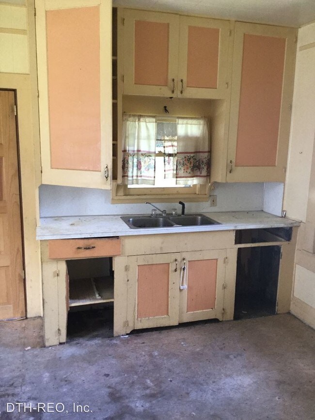 Foto del edificio - 2 br, 1 bath House - 450 South Ave SE