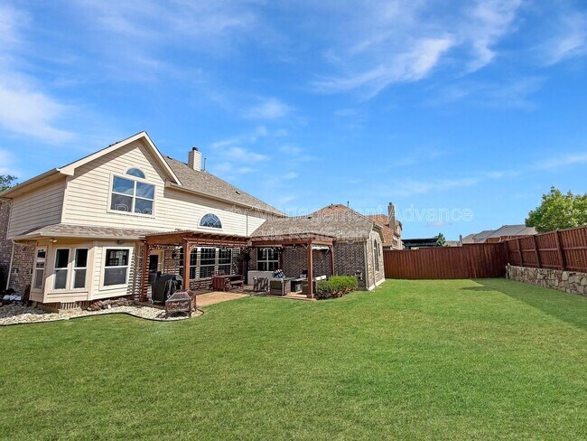 Building Photo - 801 Renault Way