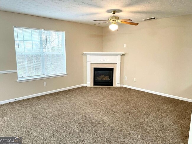 Foto del edificio - 448 Townsend Bend