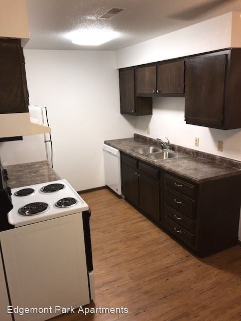 Foto del edificio - 3768 W 9th St