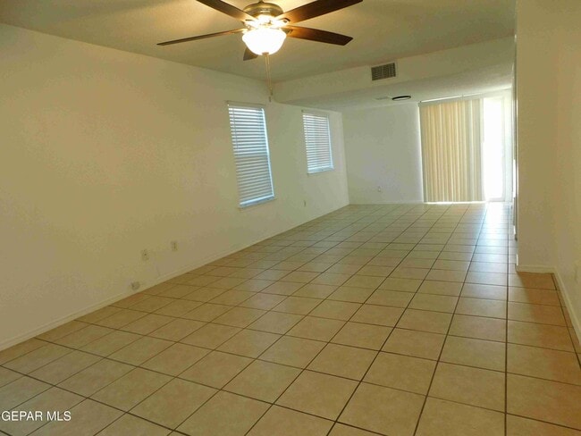 Building Photo - 14024 Tierra Halcon Dr