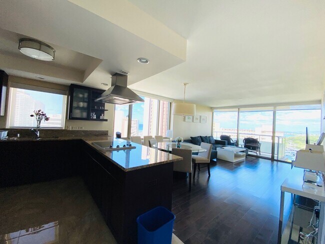Foto del edificio - Fully furnished unit at the Watermark!