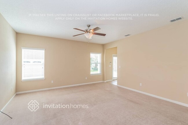 Foto del edificio - 517 Southwood Way