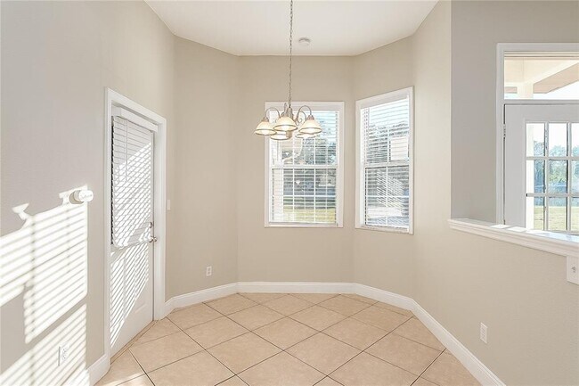 Foto del edificio - 3300 Hickman Ave