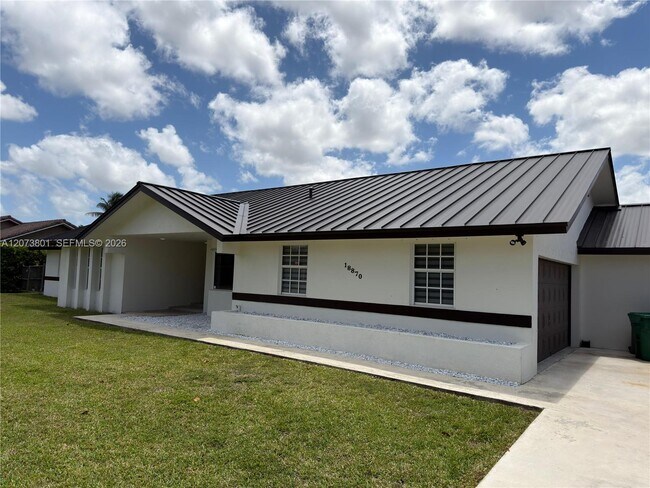 Foto del edificio - 18870 SW 294th Terrace